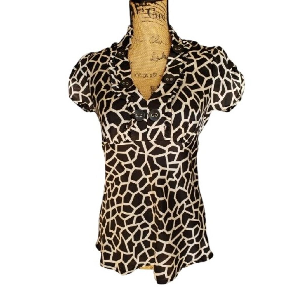 Heart Soul Womens Chic Blouse S Black White SS Button Ruffle Preppy City Office